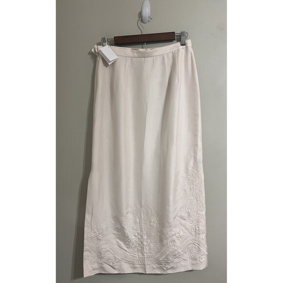 Talbots Dresses & Skirts - NWT Talbots WMNS Cream 100% Silk Skirt Multi-Occasion Classic A-line Sz 10